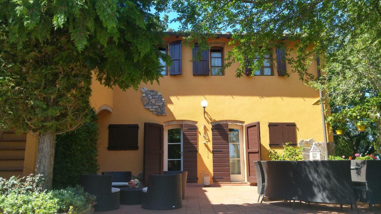 Il Leccio - Casa Toscana Il Fienile Gambassi Terme Extérieur photo